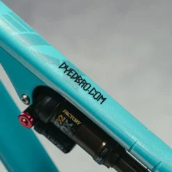 Dyedbro Kit Voor Bescherming Van Het Frame - Transparante Glitter -Trap Vlot Verkoopwinkel 06 DBF11217 1