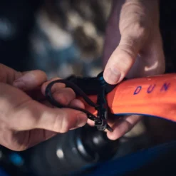 Fidlock TWIST Uni Base - Zwart -Trap Vlot Verkoopwinkel 09620 fidlock TWIST uni base outdoor 05 scaled