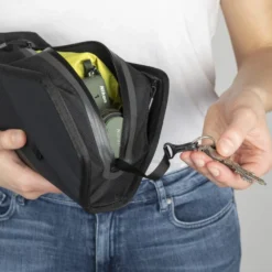 Fidlock TWIST Essential Bag + Bike Base Set - L Zwart -Trap Vlot Verkoopwinkel 09662 BLK fidlock twist essentialbag keyhook scaled