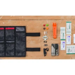 Blackburn Outpost Gereedschapstas -Trap Vlot Verkoopwinkel 3510660 bbn outpost wrap frame bag black 7099767 lifestyle 2