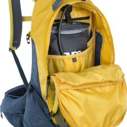 Evoc Trail Pro 26 L - Rugzak - Kerrie/Denim -Trap Vlot Verkoopwinkel 4250450726449 TRAIL PRO 26L CURRY DENIM S M D5