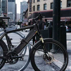 Abus Bordo Granit XPlus 6500 / 110 Mm - Zwart -Trap Vlot Verkoopwinkel 78067 Bordo GRANIT XPlus 6500 Lifestyle 4 3