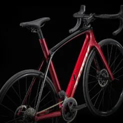 Domane SL 6 ETap Crimson/Trek Zwart -Trap Vlot Verkoopwinkel DomaneSL6eTap 22 35028 A Alt1
