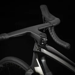 Émonda SLR 7 Dark Prismatic/Trek Black -Trap Vlot Verkoopwinkel EmondaSLR7 22 35487 A Alt5