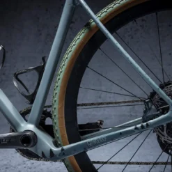 Dyedbro Grind Frame Beschermingsset Grinduro - Zwart Mat -Trap Vlot Verkoopwinkel GB 33310 Grinduro Black 2