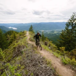 Santa Cruz Hightower 3 C GX AXS Kit Matt Evergreen -Trap Vlot Verkoopwinkel ITS 98056qNhj8EqVInfP scaled