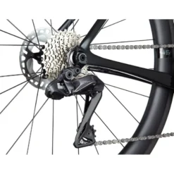 Cannondale SuperSix EVO Carbon Disc Ultegra Di2 Zwart -Trap Vlot Verkoopwinkel eca0fbb4 8b61 41a1 a4c9 e0fa5589a99b