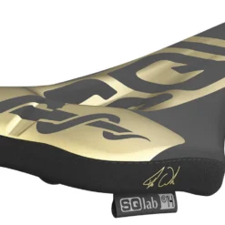 Sqlab 611 Ergowave Fabio Wibmer - Zadel - S - Buis - Zwart/Goud -Trap Vlot Verkoopwinkel sqlab sattel 611 ergowave fabio wibmer PT04